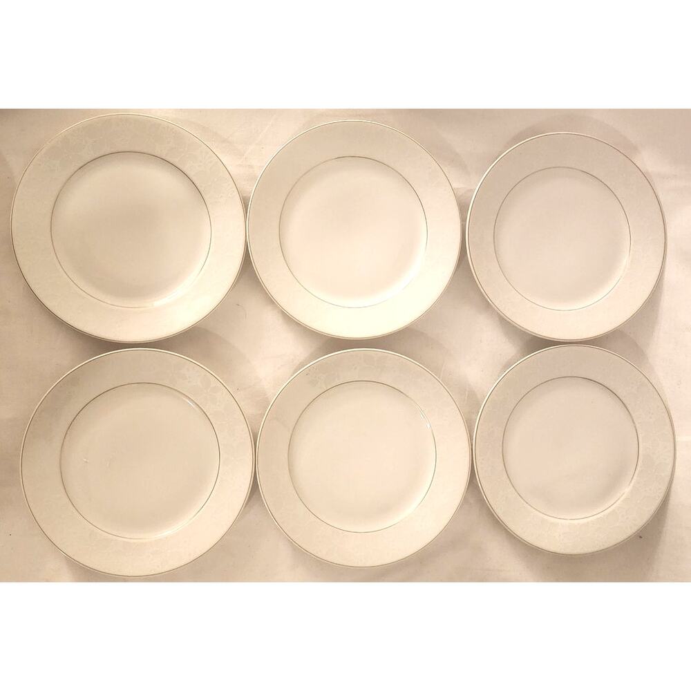 Rosenthal Aida White Velvet Bread Plates Set of 6 – Gold Trim – Excellent